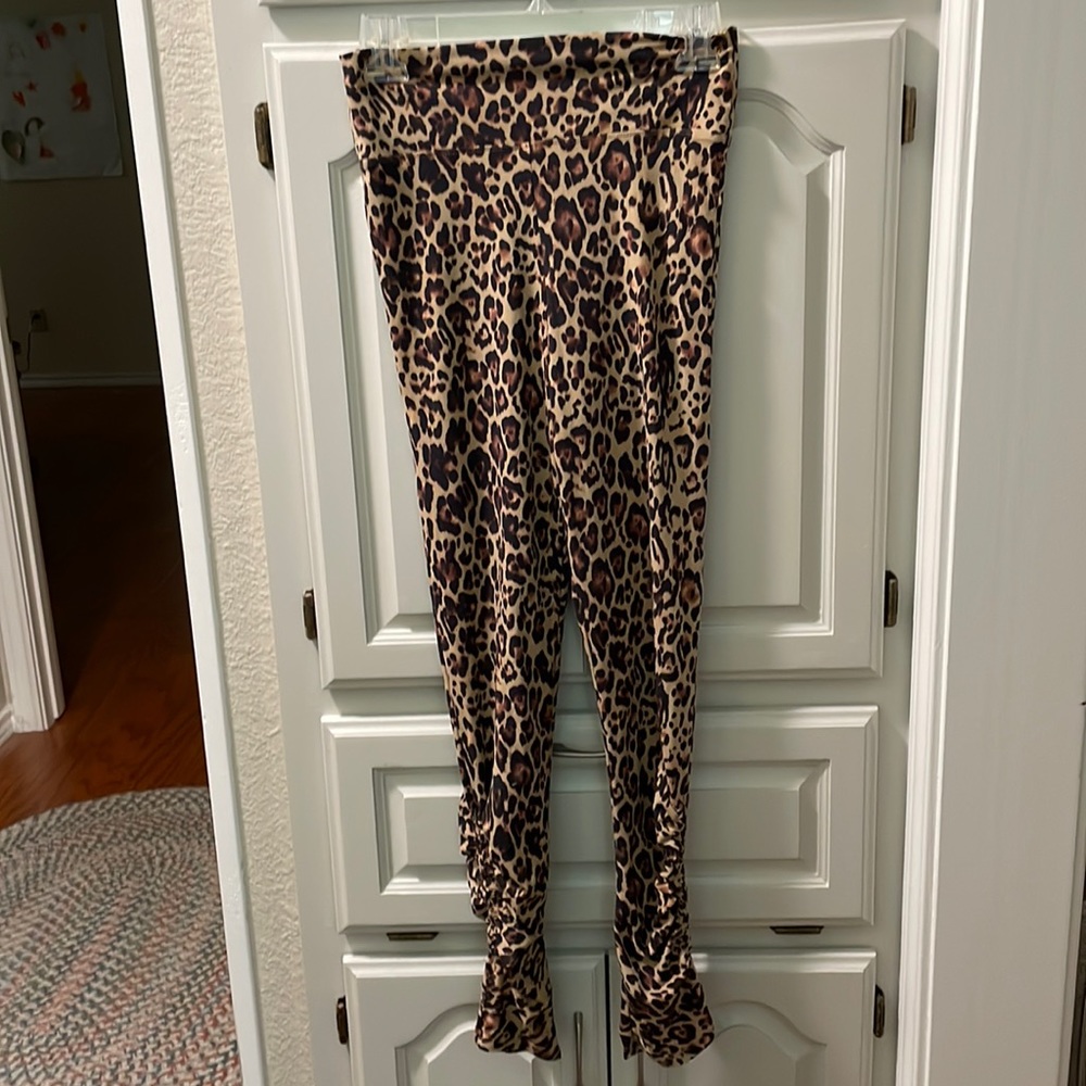 Socialize leopard print yoga pant